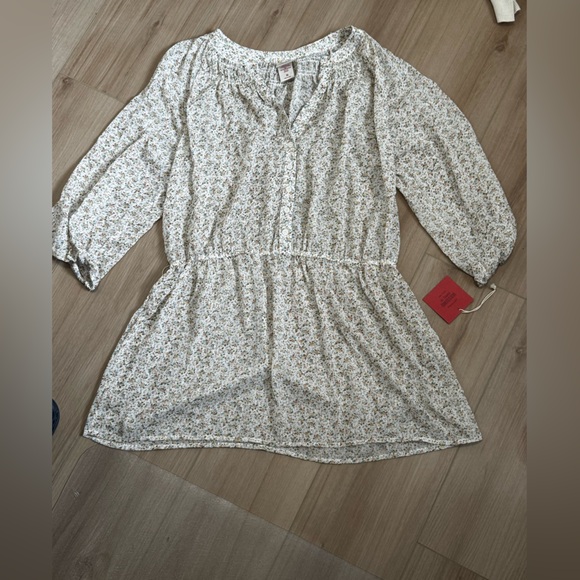 Target Tops - NWT Target Cream Floral Tunic Top size XL